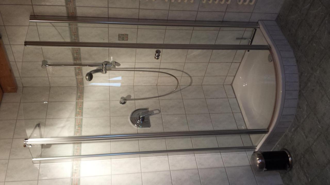 Ferienhaus Schwoerer Rheinhausen Eksteriør bilde