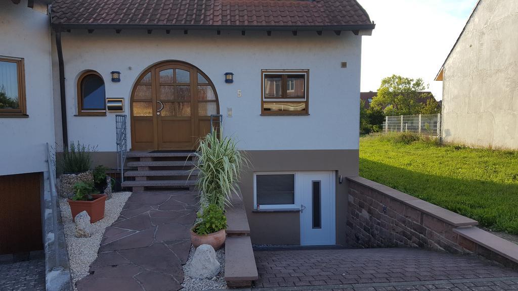 Ferienhaus Schwoerer Rheinhausen Eksteriør bilde